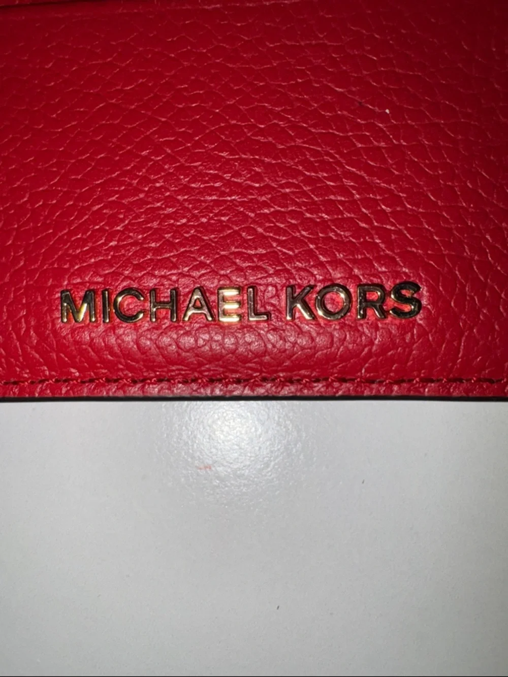 Michael Kors Red Pebbled Leather Card Case with Gold Logo - Picture 3 of 9